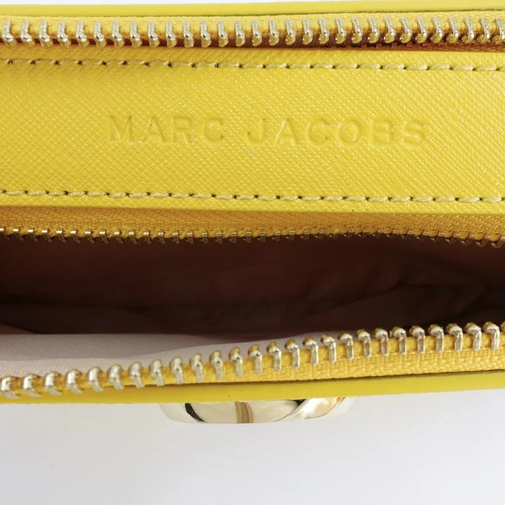 Marc Jacobs The Utility Snapshot Crossbody Bag Sun Yellow OS - Picture 12 of 16